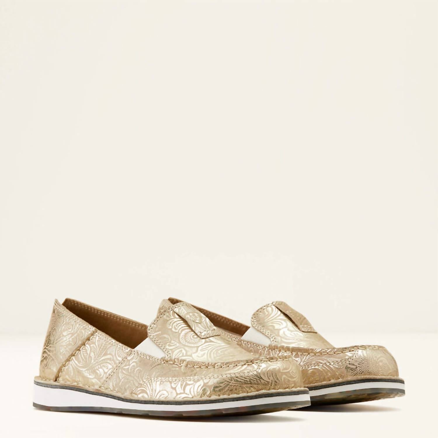 Женские слипоны Cruiser в жемчужном цвете ARIAT, Pearl
Женские слипоны Cruiser в жемчужном цвете ARIAT, Pearl