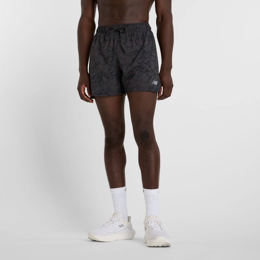 Обычные спортивные штаны new balance RC 5, черный 
Обычные спортивные штаны new balance RC 5, черный