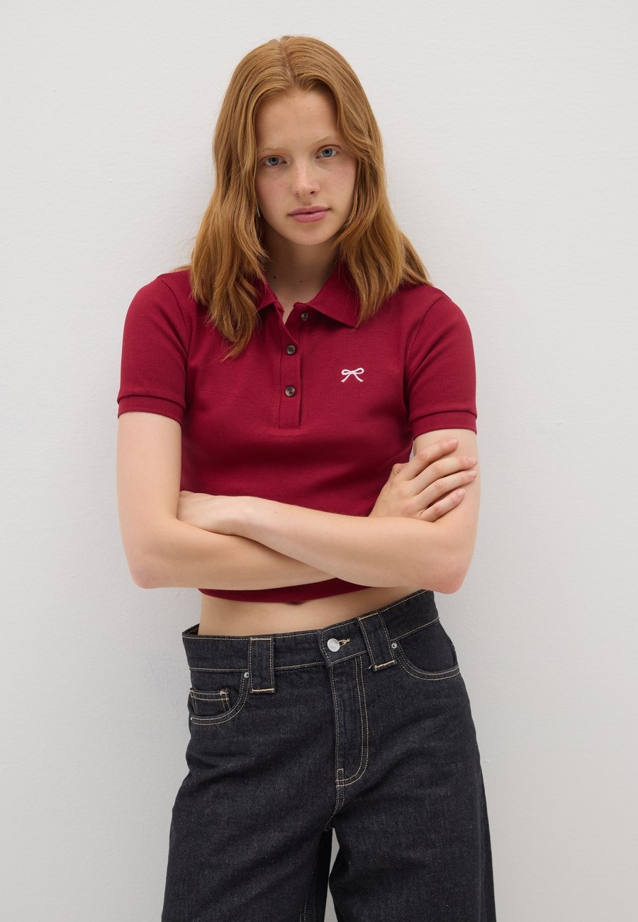 Поло B.ANGEL REGULAR FIT , Claret Red/Red
Поло B.ANGEL REGULAR FIT , Claret Red/Red