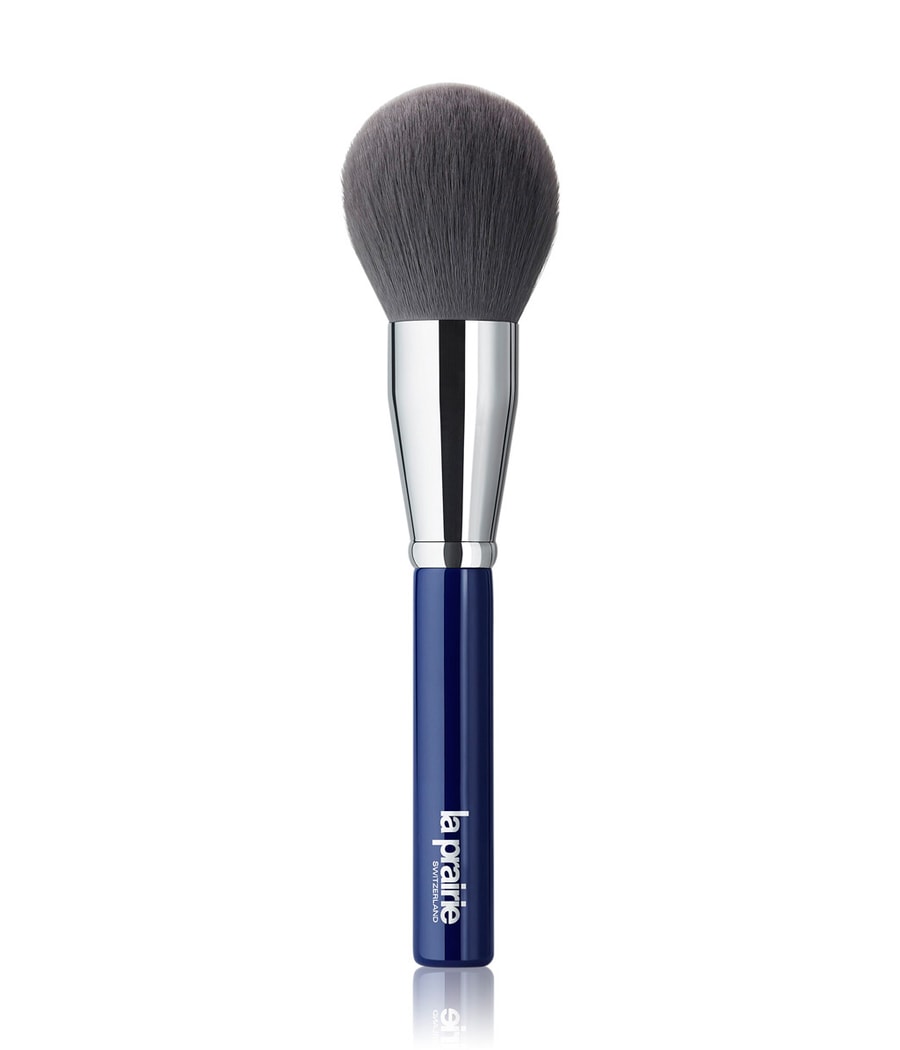 Кисть для пудры La Prairie Skin Caviar Complexion Loose Powder Brush, 1 шт. 
Кисть для пудры La Prairie Skin Caviar Complexion Loose Powder Brush, 1 шт.