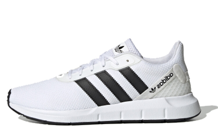 Adidas originals Swift Run RF Кроссовки унисекс
Adidas originals Swift Run RF Кроссовки унисекс