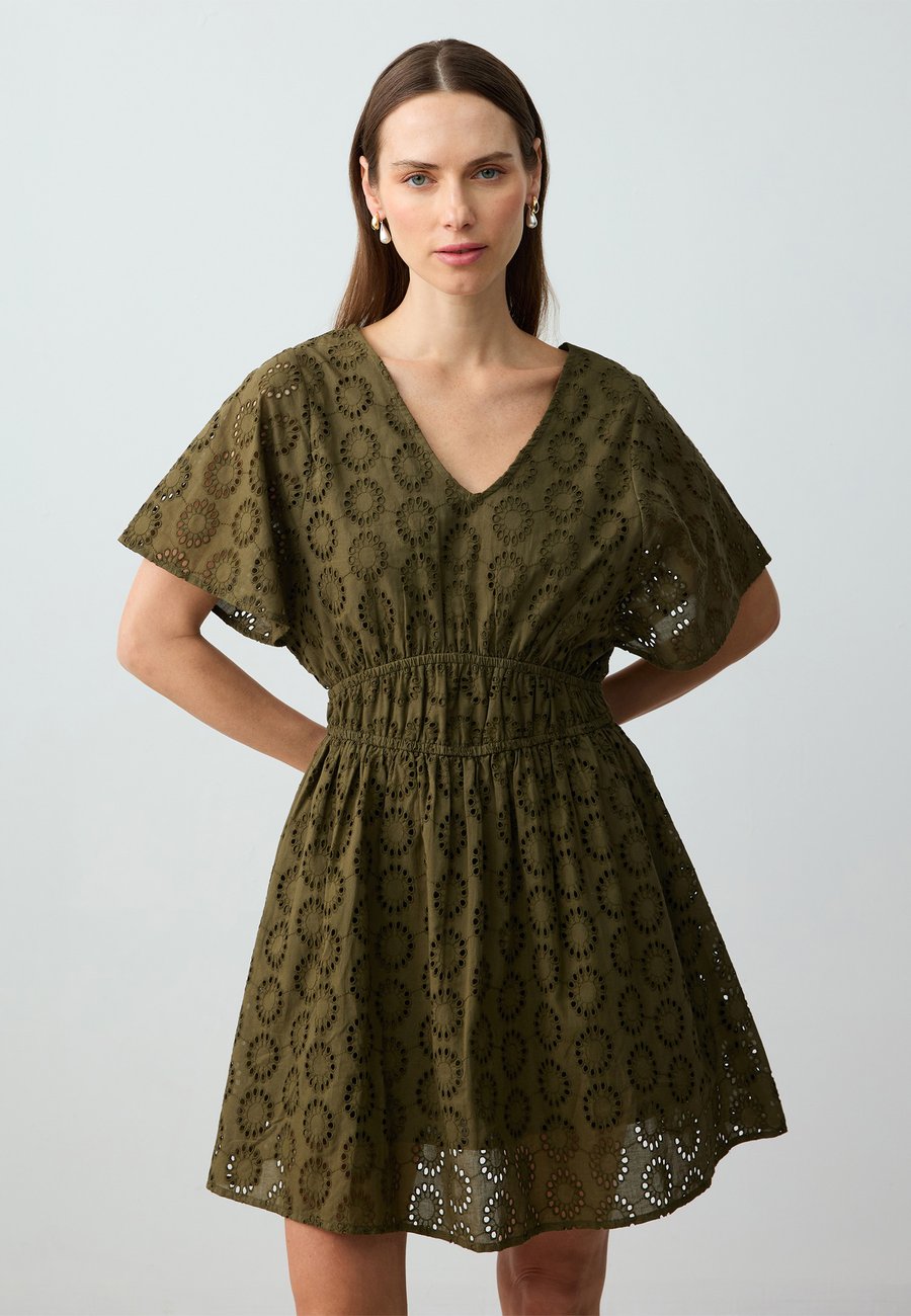 Платье Jimmy Key Day dress, Khaki
Платье Jimmy Key Day dress, Khaki