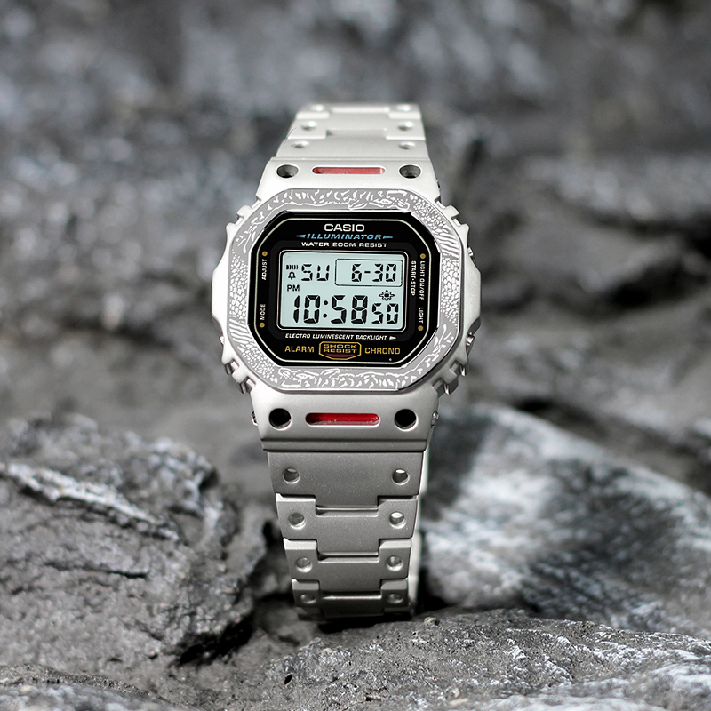 CASIO Ретрофит серия электронный механизм металлический ремешок часы унисекс черный циферблат
CASIO Ретрофит серия электронный механизм металлический ремешок часы унисекс черный циферблат