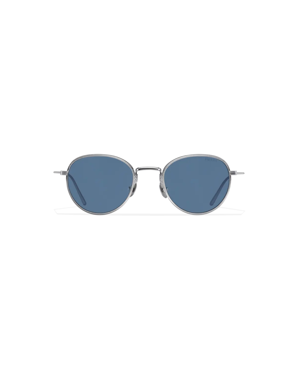 Солнцезащитные очки, сделанные в Японии Prada, линзы цвета голубой дунай
Солнцезащитные очки, сделанные в Японии Prada, линзы цвета голубой дунай