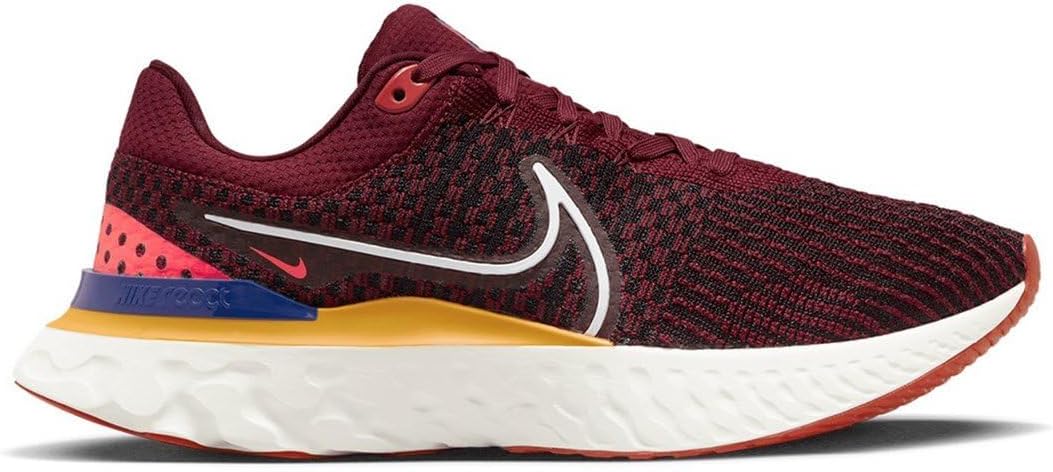 Мужские кроссовки Nike React Infinity Run FK 3, белый/золотой
Мужские кроссовки Nike React Infinity Run FK 3, белый/золотой