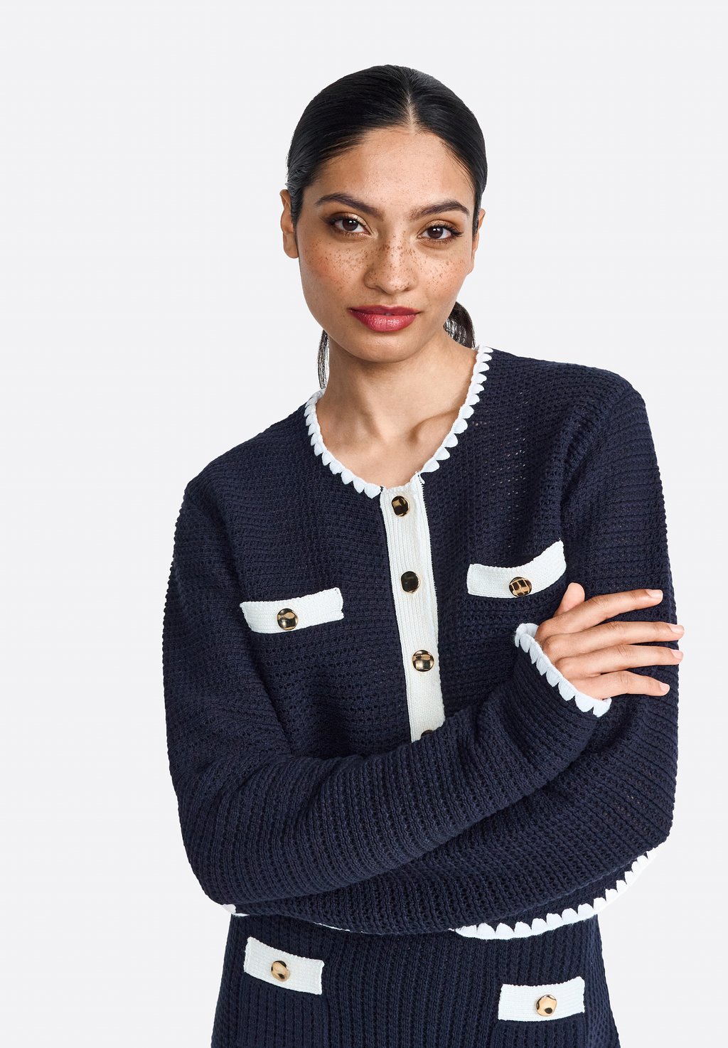 Кардиган Rich & Royal, темно-синий
Кардиган Rich & Royal, темно-синий