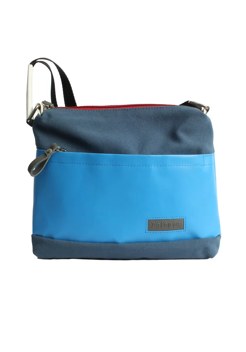 Сумка через плечо 7clouds "Roslyn 7.1", изготовленная из переработанного ПЭТ, голубой, Синий, Сумка через плечо 7clouds "Roslyn 7.1", изготовленная из переработанного ПЭТ, голубой
Сумка через плечо 7clouds "Roslyn 7.1", изготовленная из переработанного ПЭТ, голубой, Синий, Сумка через плечо 7clouds "Roslyn 7.1", изготовленная из переработанного ПЭТ, голубой