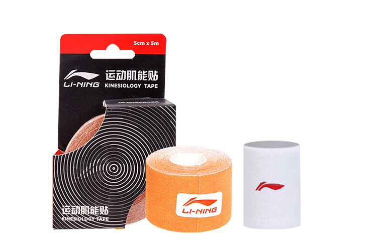 Комплект защитного снаряжения для спортзала LINING, белый
Комплект защитного снаряжения для спортзала LINING, белый