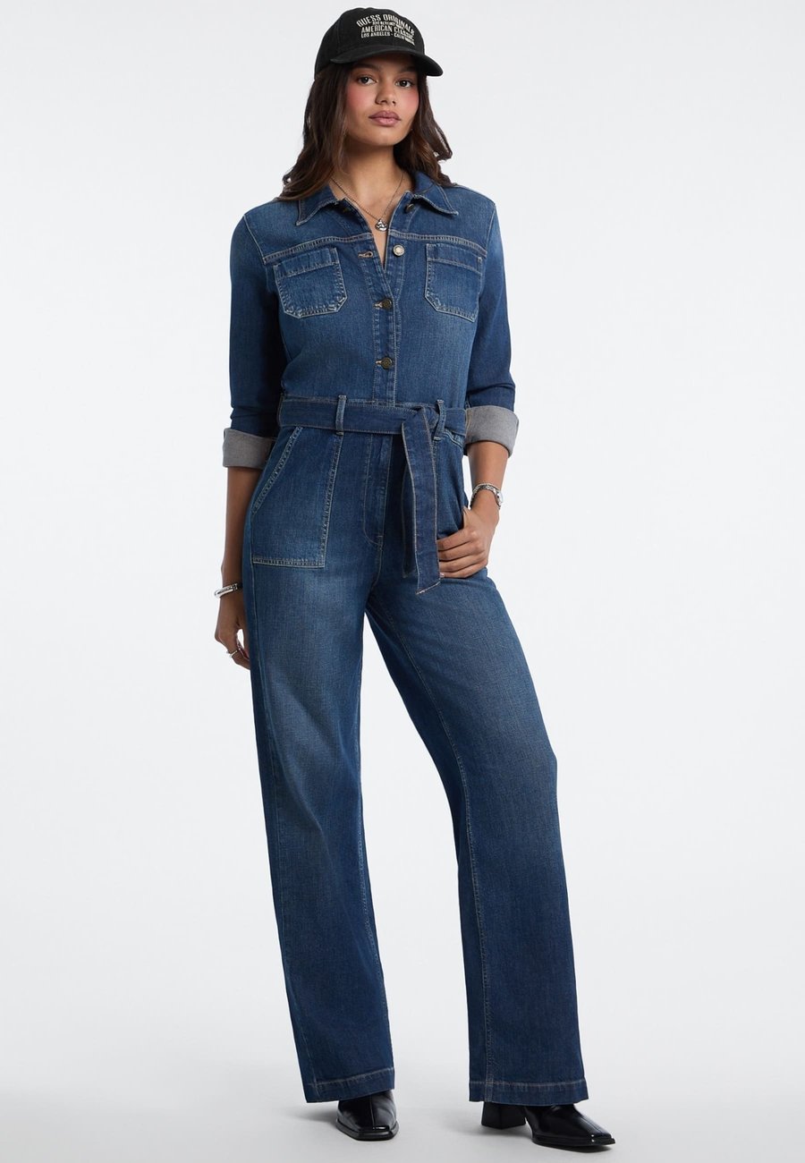 Комбинезон Guess Jeans WIDE LEG, Dunkelblau/Dark Blue
Комбинезон Guess Jeans WIDE LEG, Dunkelblau/Dark Blue