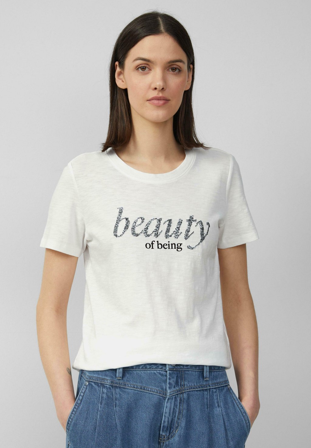 Футболка с принтом LETTRES ET SEQUINS s.Oliver, кремовый
Футболка с принтом LETTRES ET SEQUINS s.Oliver, кремовый