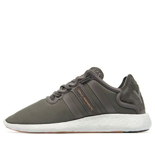 Кроссовки и 3 yohji run Adidas, зеленый
Кроссовки и 3 yohji run Adidas, зеленый