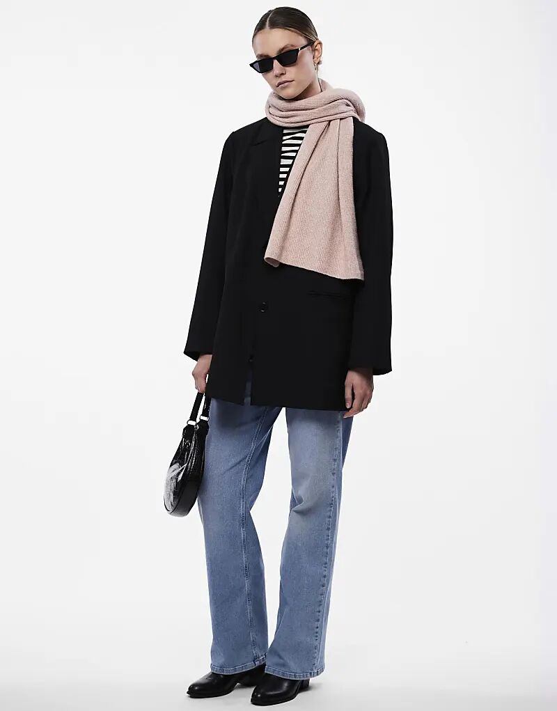 Шарф Pieces из древесной розы
Шарф Pieces из древесной розы