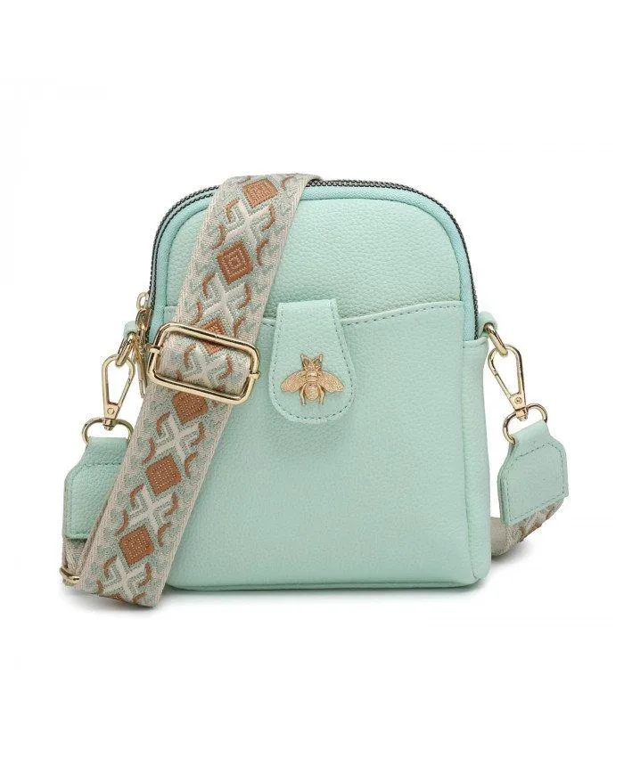 Сумка через плечо с холщовым ремешком Bee Badge и двумя секциями на молнии JFY, зеленый
Сумка через плечо с холщовым ремешком Bee Badge и двумя секциями на молнии JFY, зеленый