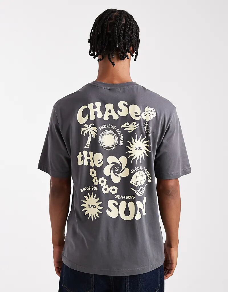Футболка ONLY & SONS свободного кроя с принтом «В погоне за солнцем» на спине, темно-серого цвета
Футболка ONLY & SONS свободного кроя с принтом «В погоне за солнцем» на спине, темно-серого цвета