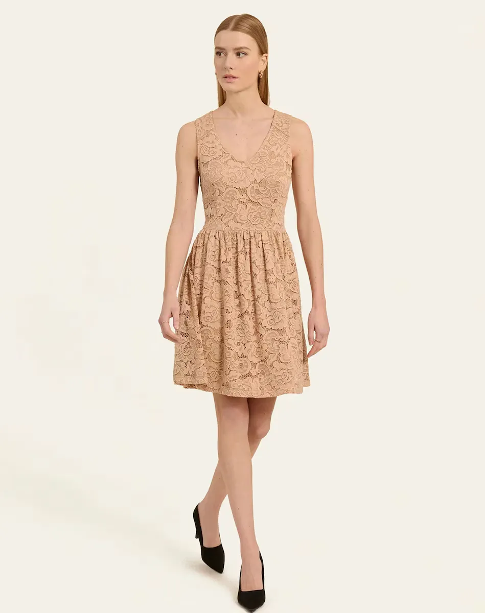 Кружевное платье с подкладкой Naf Naf, бежевый
Кружевное платье с подкладкой Naf Naf, бежевый