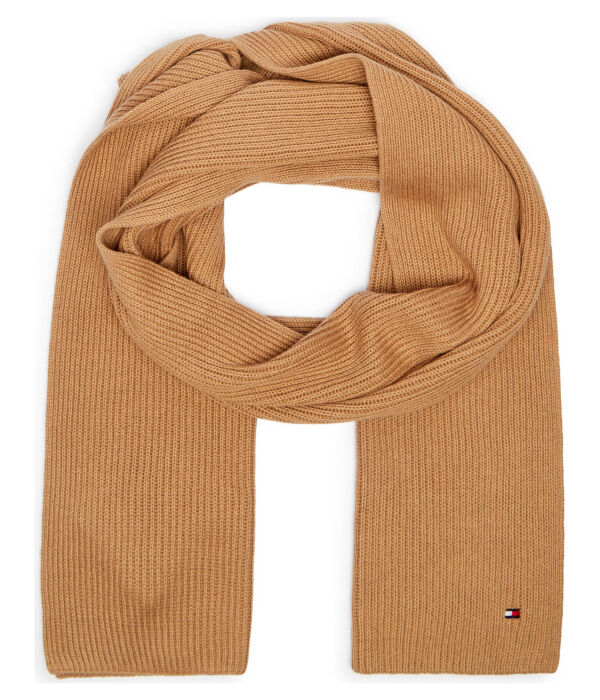Шарф женский Tommy Hilfiger вязаный однотонный, бежевый 
Шарф женский Tommy Hilfiger вязаный однотонный, бежевый