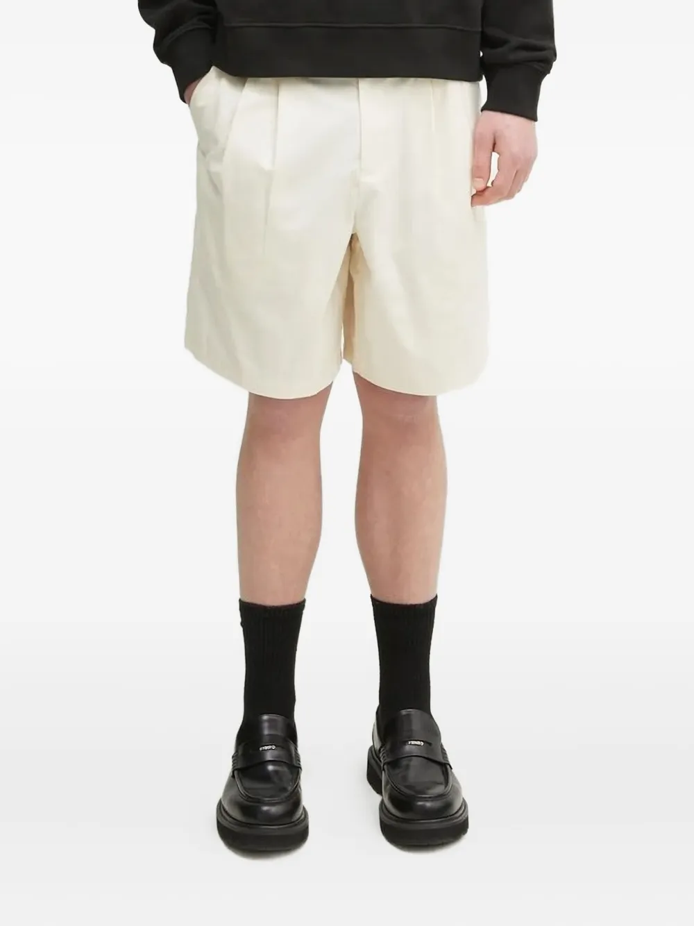 Плиссированные шорты Fred Perry, нейтральный
Плиссированные шорты Fred Perry, нейтральный