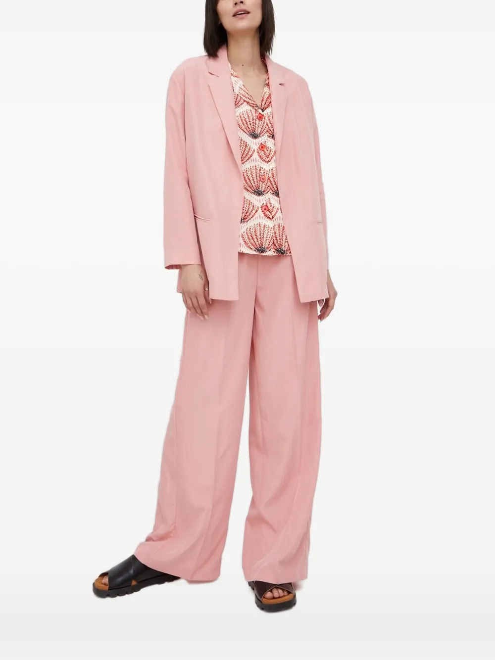 Пиджак с карманами Sisley, розовый
Пиджак с карманами Sisley, розовый