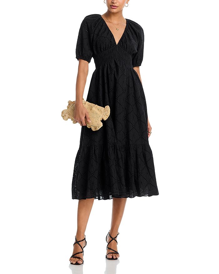 Платье миди с V-образным вырезом и ажурными вставками - эксклюзив AQUA, черный
Платье миди с V-образным вырезом и ажурными вставками - эксклюзив AQUA, черный