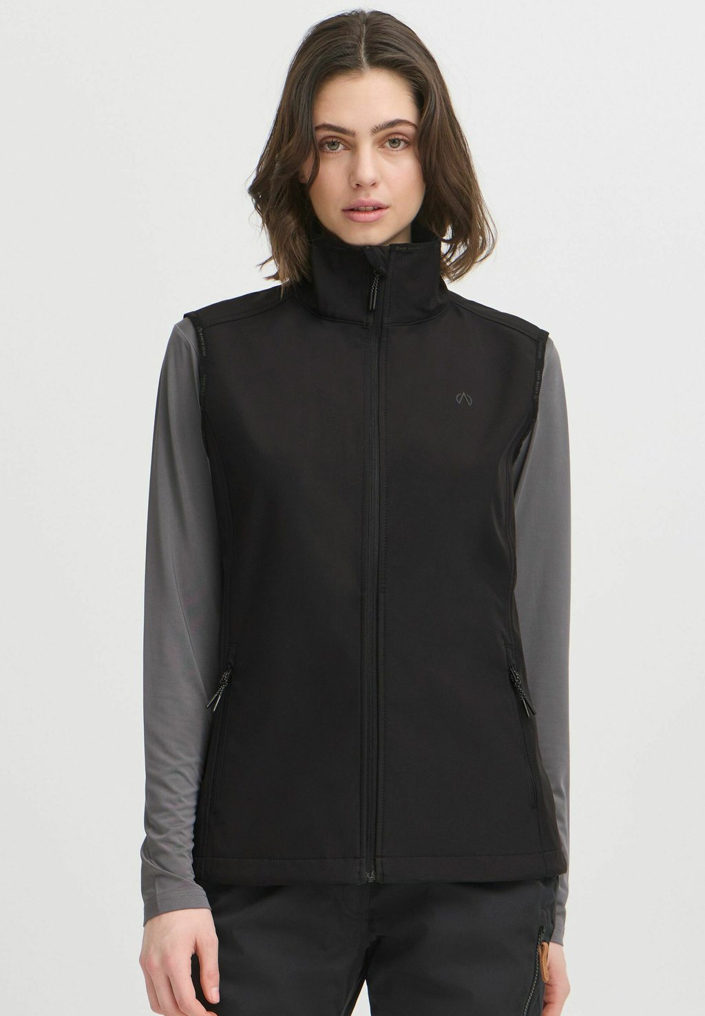 Жилет NBLany North Bend, черный
Жилет NBLany North Bend, черный