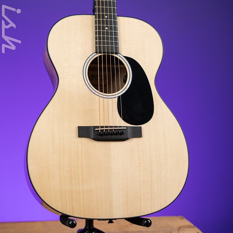 Акустическая гитара Martin 000-12E Road Series Acoustic-Electric Guitar Natural
Акустическая гитара Martin 000-12E Road Series Acoustic-Electric Guitar Natural