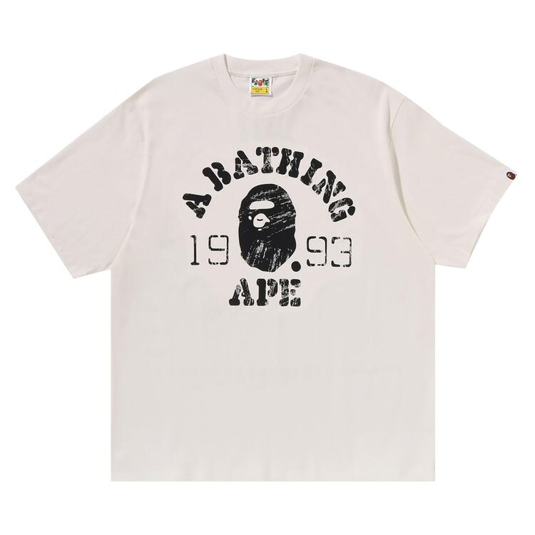 Футболка BAPE Screen Print College Relaxed Fit Tee, цвет Ivory 
Футболка BAPE Screen Print College Relaxed Fit Tee, цвет Ivory