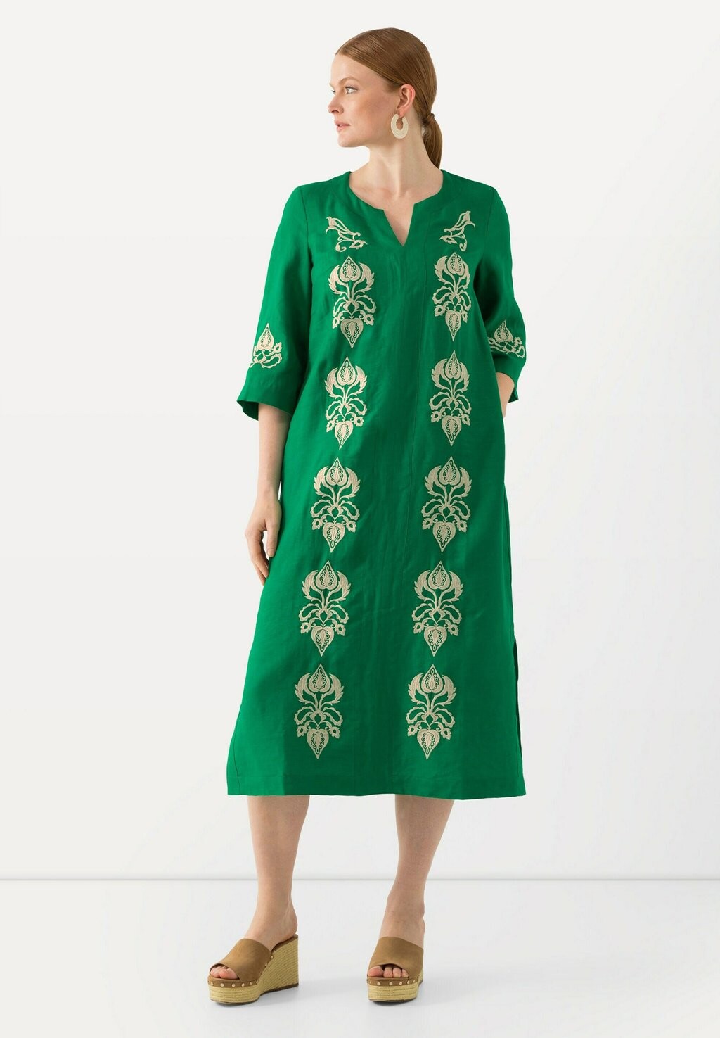 Дневное платье DAMASK DETAIL SPLIT NECK Ulla Popken, зеленый 
Дневное платье DAMASK DETAIL SPLIT NECK Ulla Popken, зеленый