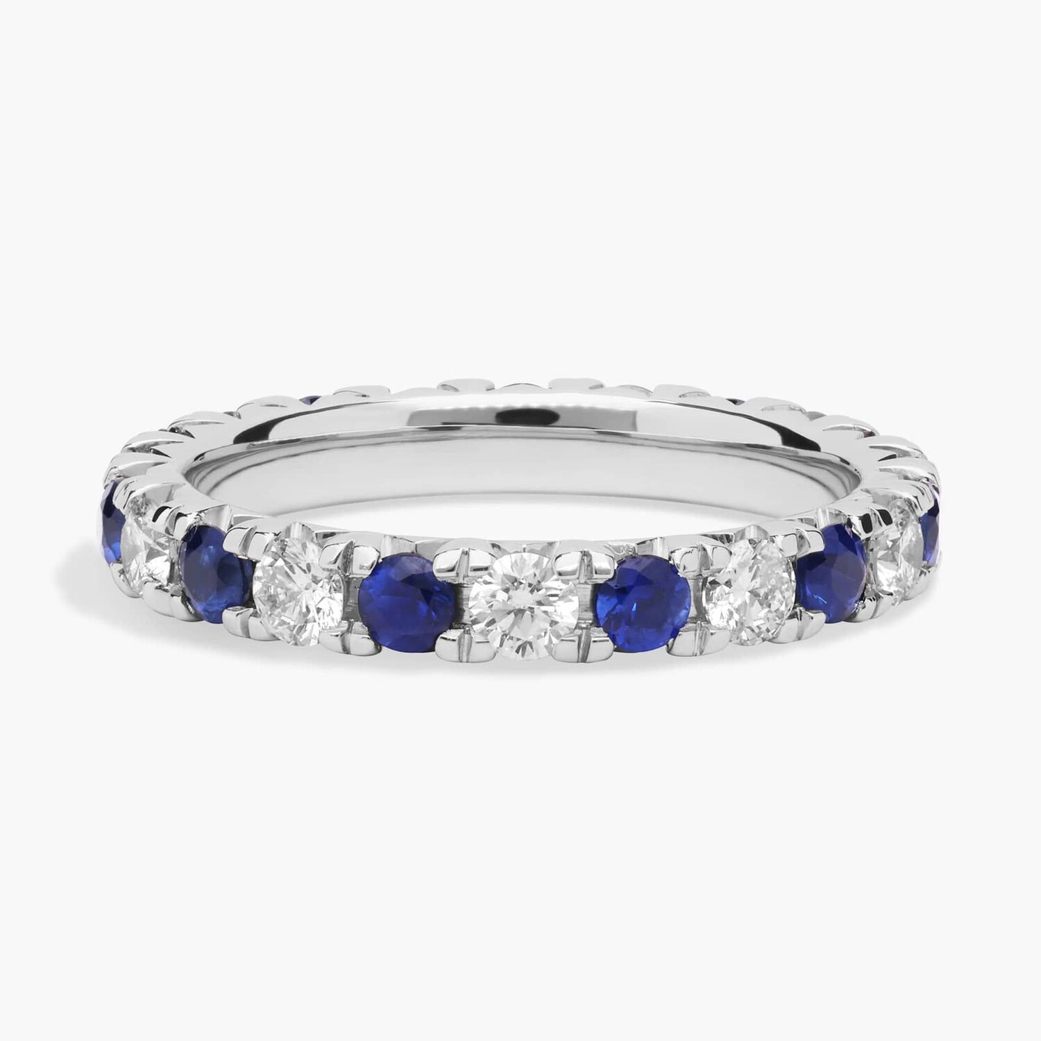 Кольцо «Вечность» с французским паве из сапфиров и бриллиантов в платине (2,5 мм) Blue Nile