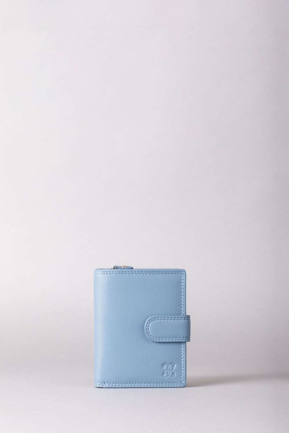 Маленький кожаный кошелек Lakeland со складками Lakeland Leather, синий
Маленький кожаный кошелек Lakeland со складками Lakeland Leather, синий