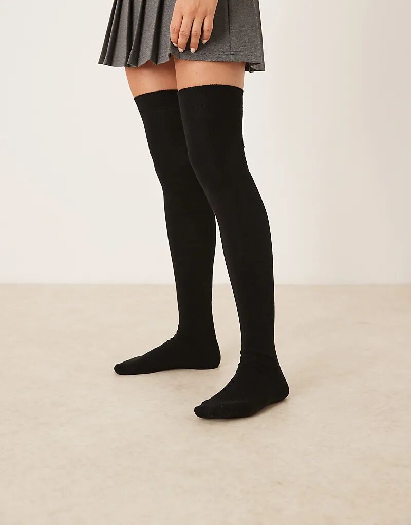 Высокие носки ASOS DESIGN черного цвета
Высокие носки ASOS DESIGN черного цвета