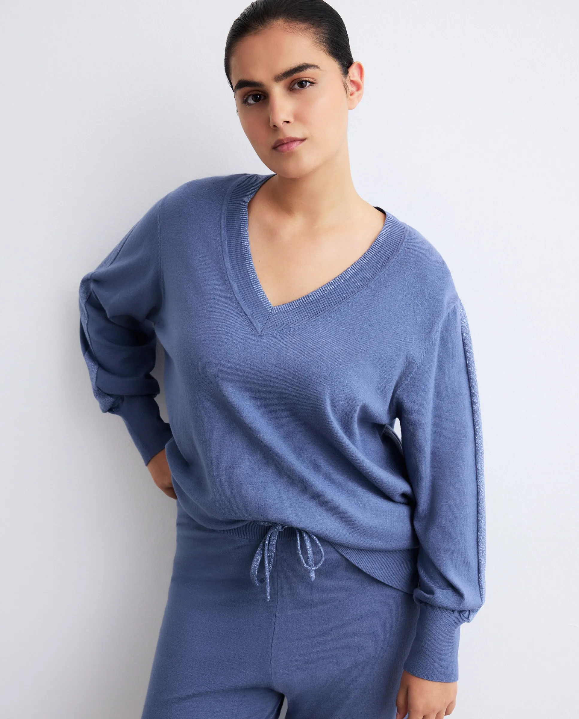 Женская футболка с манжетами на рукавах Couchel, индиго 
Женская футболка с манжетами на рукавах Couchel, индиго