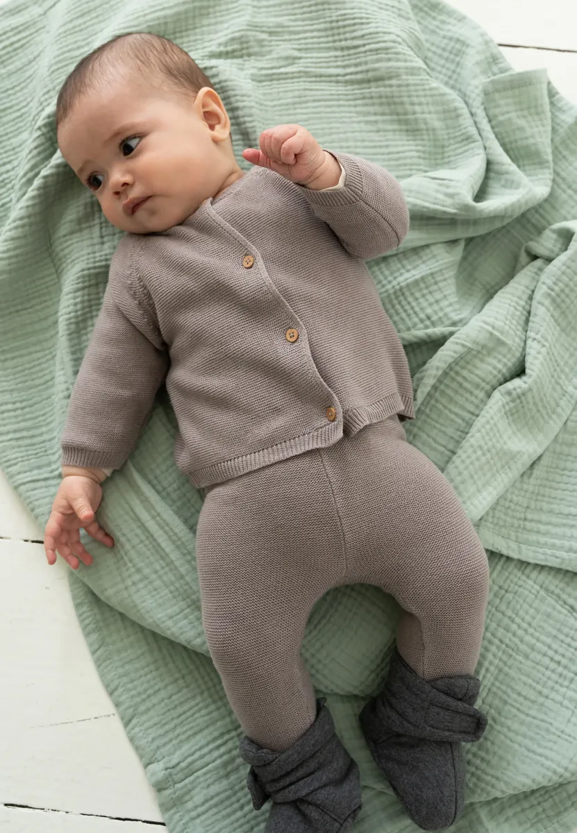 Комбинезон для отдыха Liliput (2 шт.) из очень мягкого материала, коричневый
Комбинезон для отдыха Liliput (2 шт.) из очень мягкого материала, коричневый