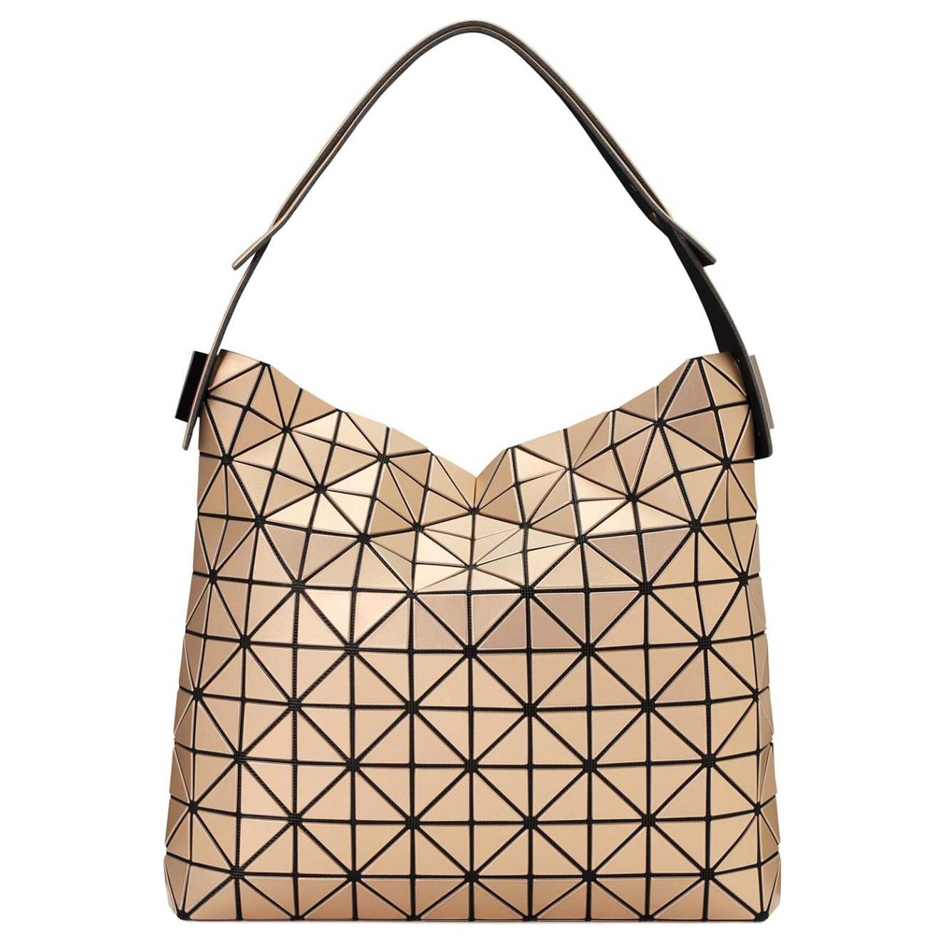 ISSEY MIYAKE Женская сумка через плечо светло-коричневая
ISSEY MIYAKE Женская сумка через плечо светло-коричневая