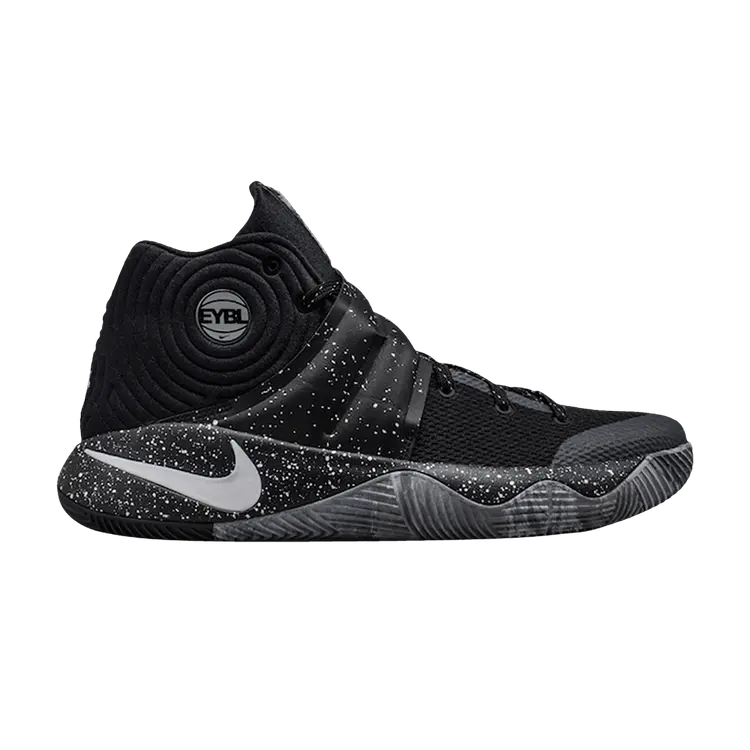 Кроссовки Nike Kyrie 2 'EYBL' Sample, черный
Кроссовки Nike Kyrie 2 'EYBL' Sample, черный