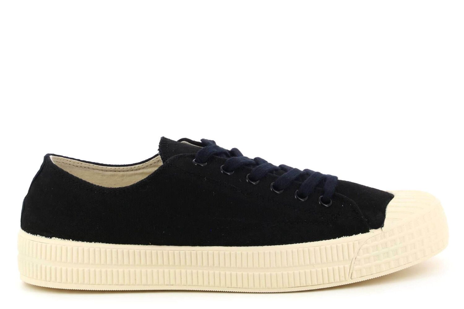 Кроссовки Estartit Eleven, черный
Кроссовки Estartit Eleven, черный