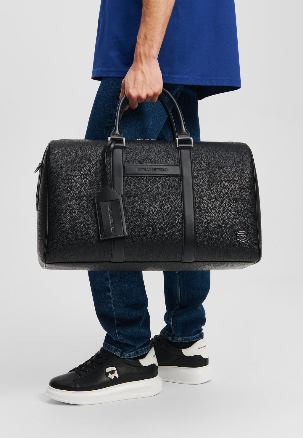 Сумка выходного дня IKON OUTLINE WEEKENDER UNISEX KARL LAGERFELD, черный
Сумка выходного дня IKON OUTLINE WEEKENDER UNISEX KARL LAGERFELD, черный