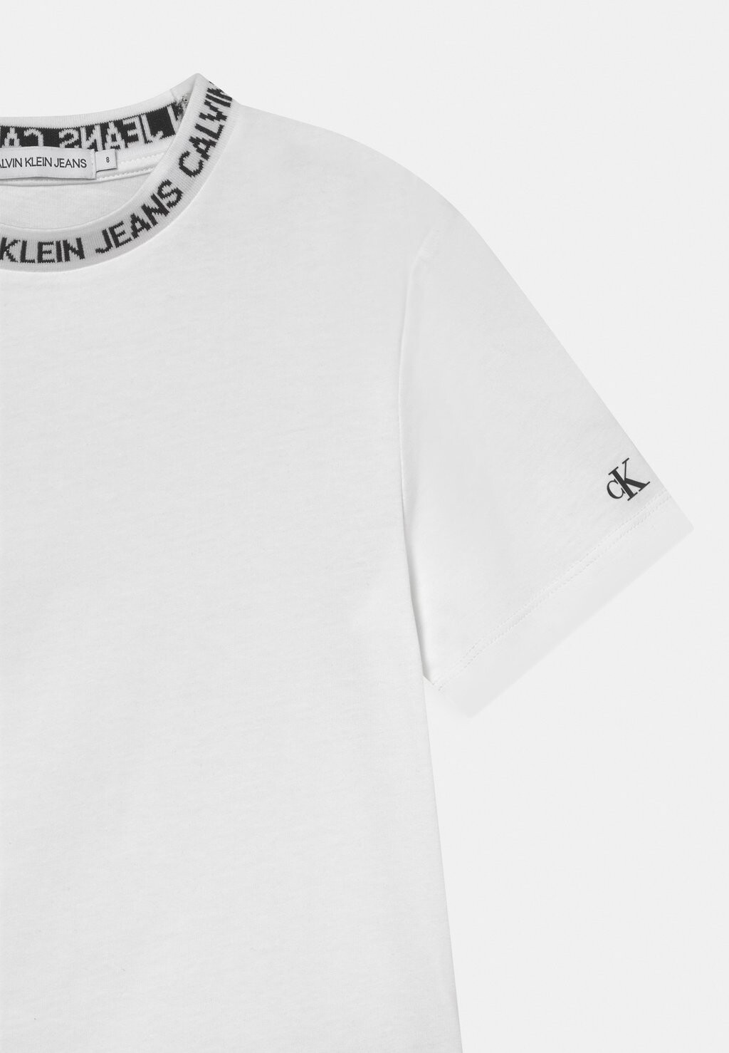 Футболка с набивным рисунком Exclusive Intarsia Logo Unisex Calvin Klein, ярко-белая
Футболка с набивным рисунком Exclusive Intarsia Logo Unisex Calvin Klein, ярко-белая