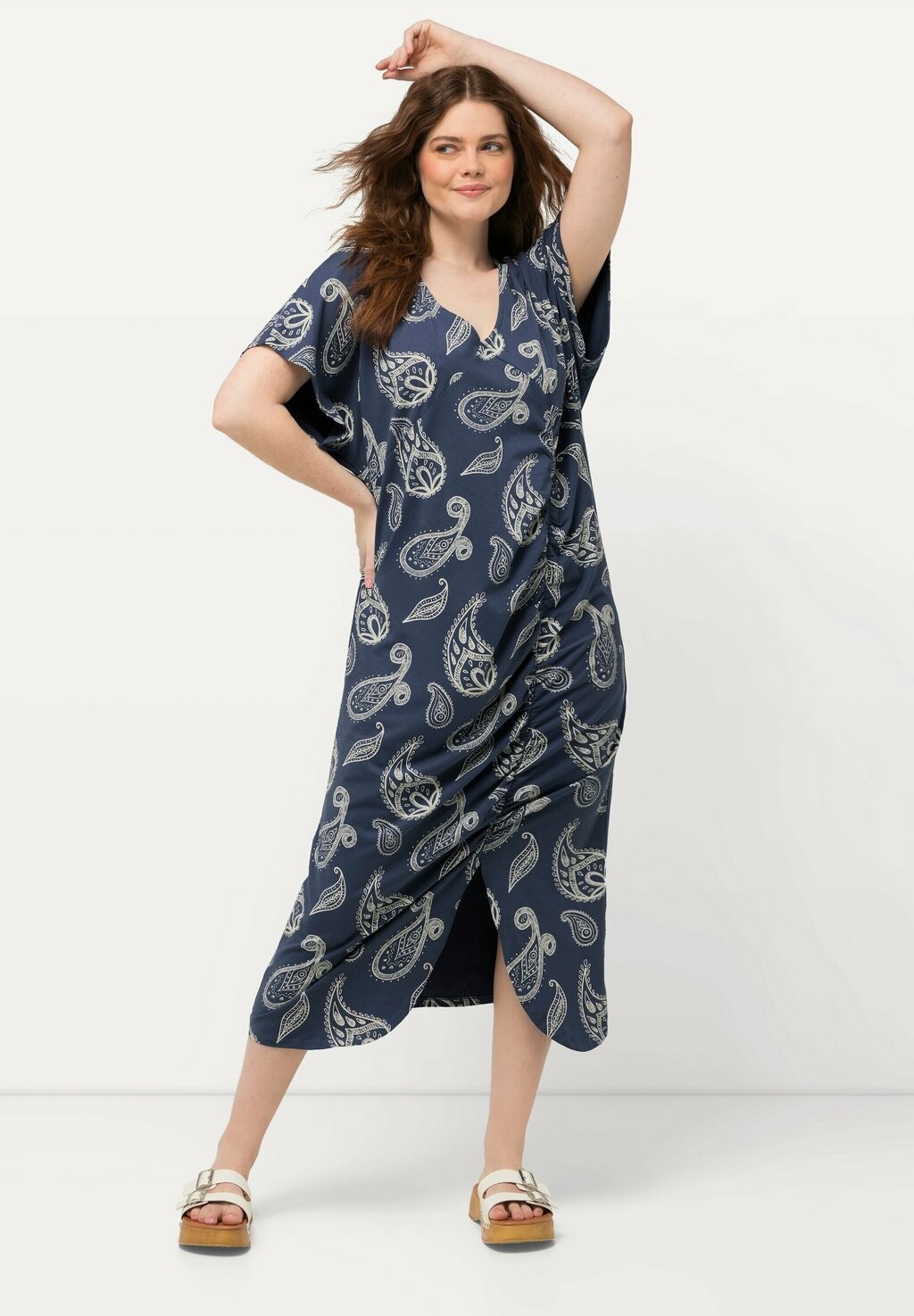 Платье из джерси GATHERED PAISLEY Ulla Popken, темно-синий 
Платье из джерси GATHERED PAISLEY Ulla Popken, темно-синий