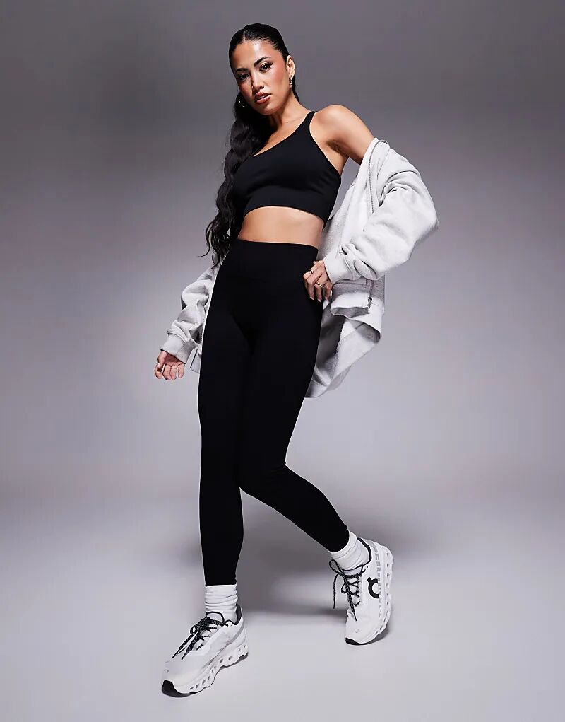 Бесшовные леггинсы для спортзала с высокой талией черного цвета ASOS 4505
Бесшовные леггинсы для спортзала с высокой талией черного цвета ASOS 4505