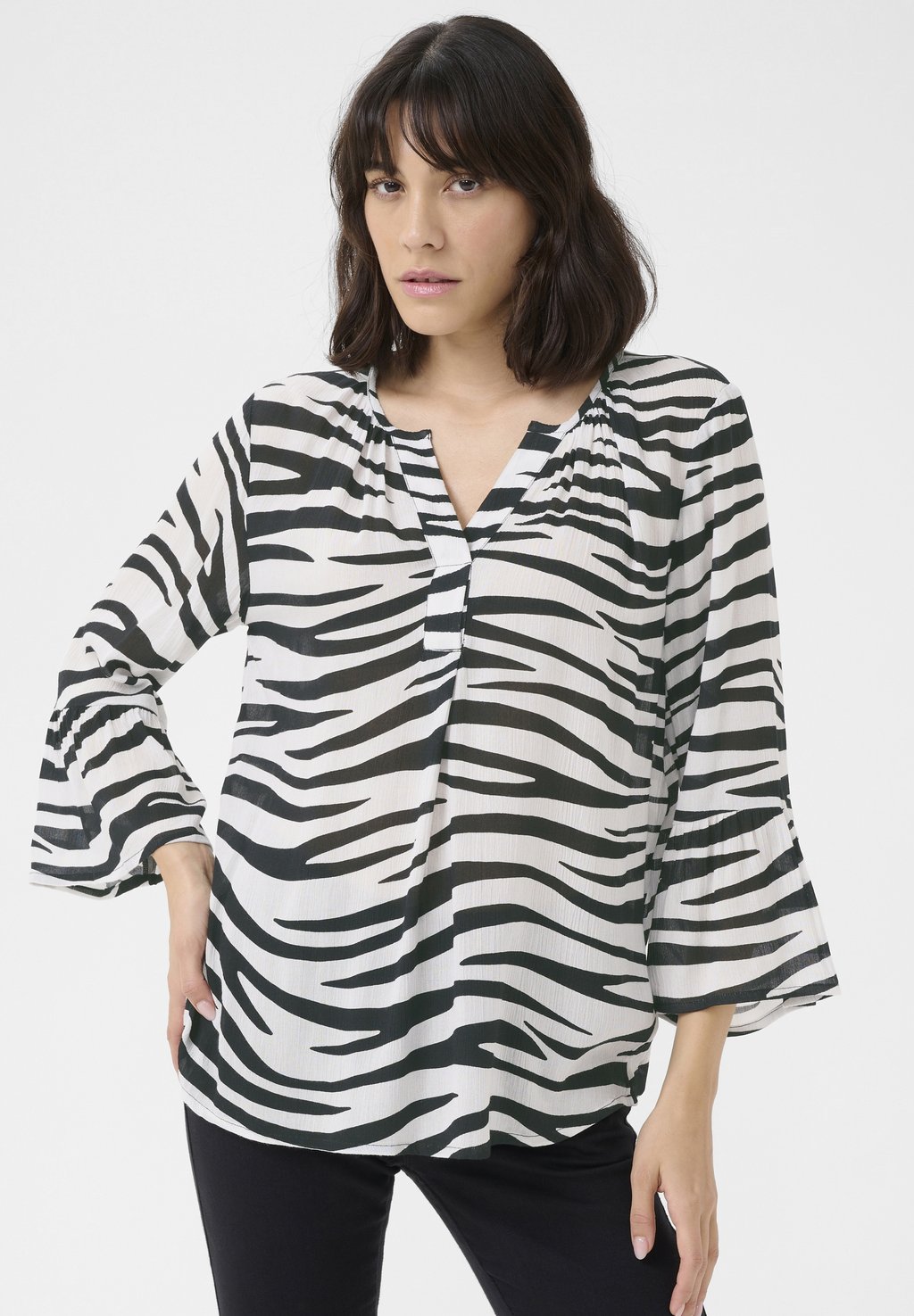 Блуза KALEA Kaffe, мультиколор
Блуза KALEA Kaffe, мультиколор