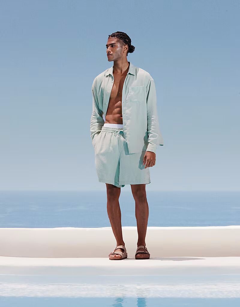 New Look шорты с завязками из льняной смеси в светло-зеленом цвете
New Look шорты с завязками из льняной смеси в светло-зеленом цвете