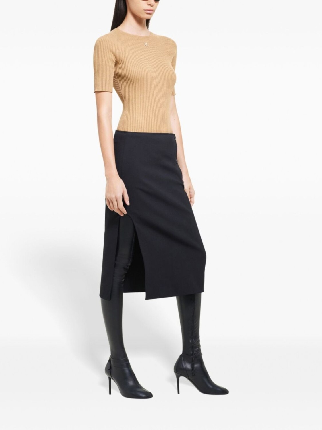 Courrèges топ Solar, нейтральный цвет
Courrèges топ Solar, нейтральный цвет