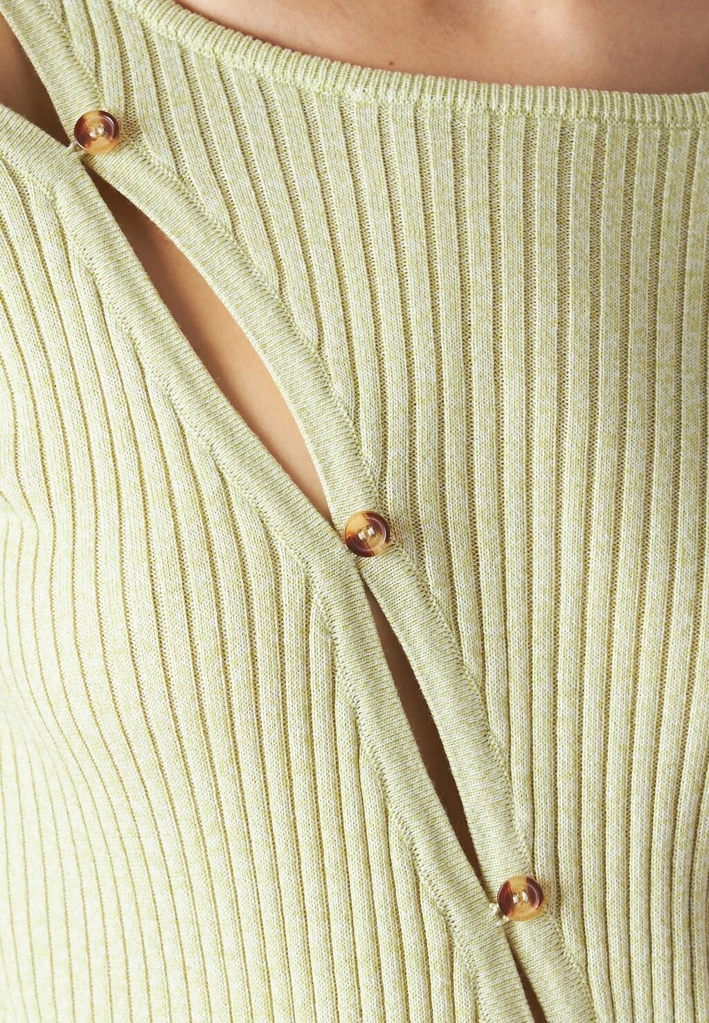 Вязаный свитер OVER BUTTON JUMPER BLANCHE, светло-зеленый
Вязаный свитер OVER BUTTON JUMPER BLANCHE, светло-зеленый