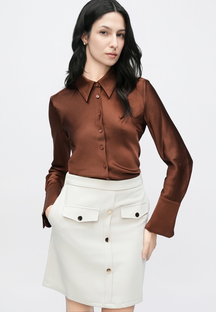 Блуза Anna Field Button-down blouse, Cappuccino/Brown
Блуза Anna Field Button-down blouse, Cappuccino/Brown
