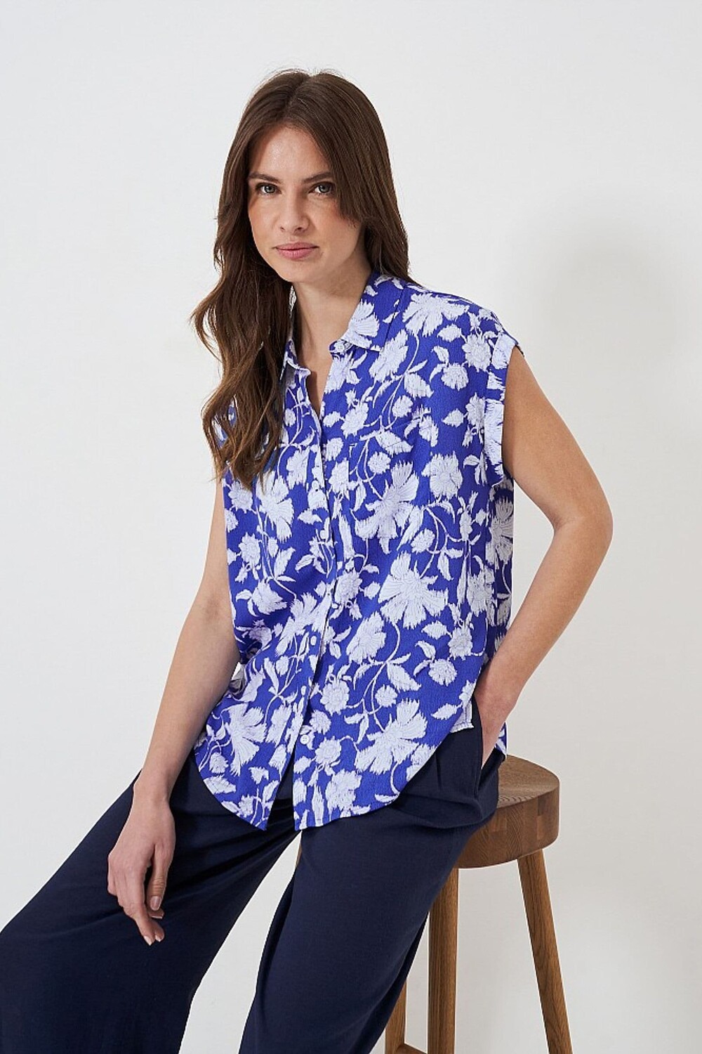 Свободная рубашка из вискозы с цветочным принтом Crew Clothing Company, синий
Свободная рубашка из вискозы с цветочным принтом Crew Clothing Company, синий