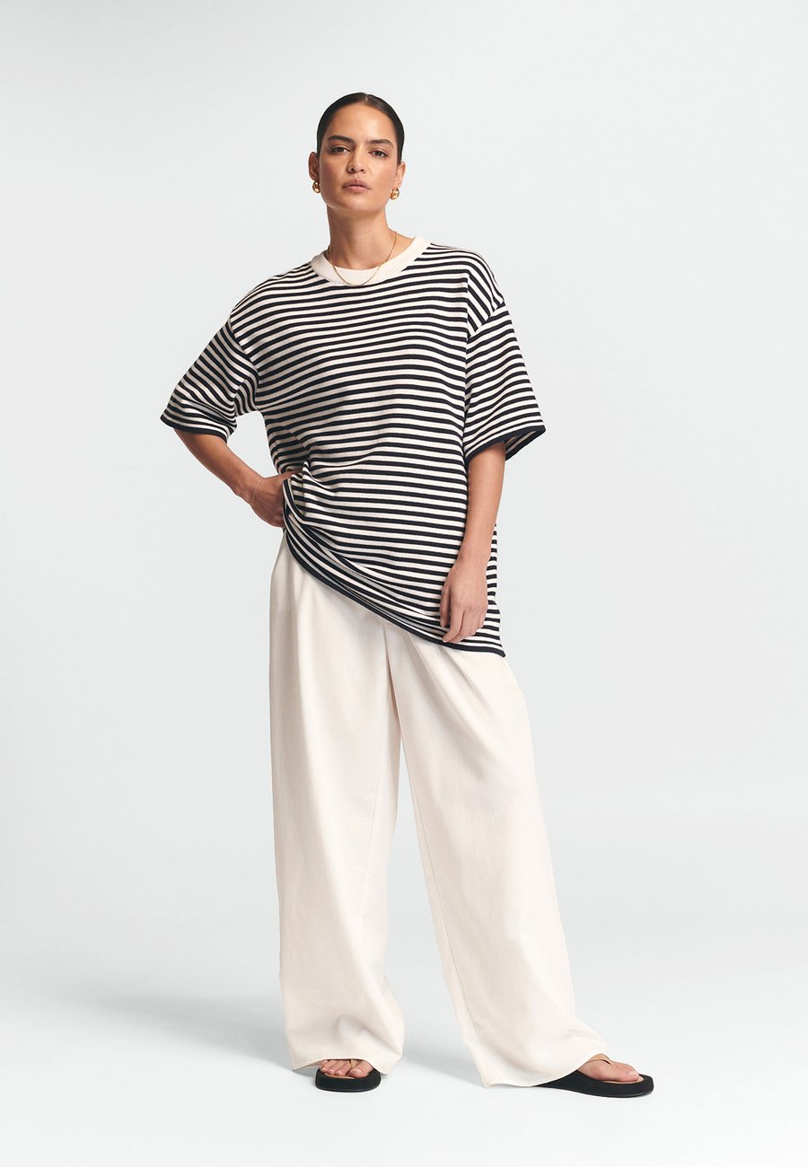 Футболка ST MRLO VACATION, White Navy Stripe/Blue, Белый, Футболка ST MRLO VACATION, White Navy Stripe/Blue
Футболка ST MRLO VACATION, White Navy Stripe/Blue, Белый, Футболка ST MRLO VACATION, White Navy Stripe/Blue