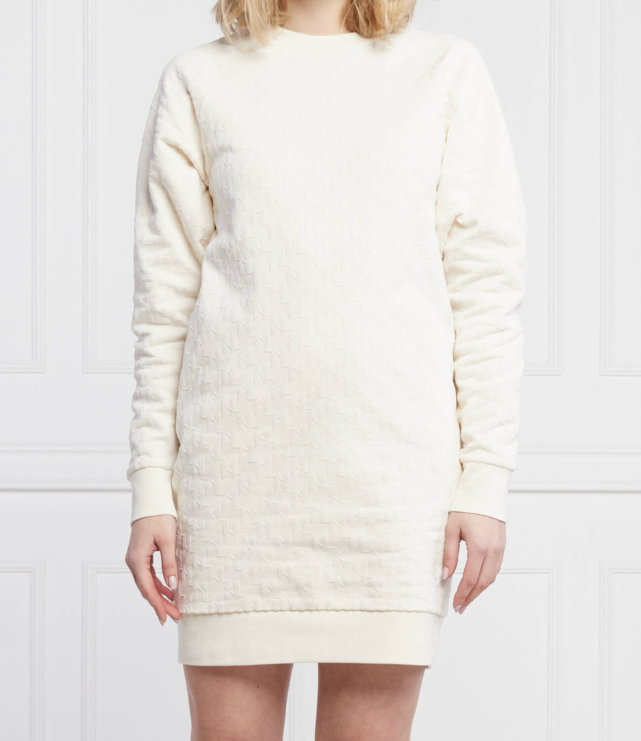 Платье Karl Lagerfeld, кремовый
Платье Karl Lagerfeld, кремовый