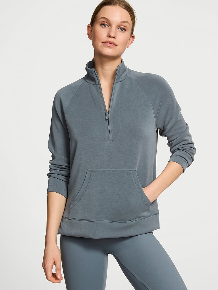 Легкий трикотажный топ с длинными рукавами и застежкой-молнией на половину длины Vsx, цвет dark steel
Легкий трикотажный топ с длинными рукавами и застежкой-молнией на половину длины Vsx, цвет dark steel