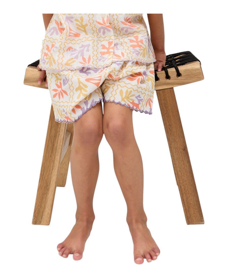 Шорты Gilly с фестончатым краем и принтом в стиле Матисс Raffya Kids, Multi
Шорты Gilly с фестончатым краем и принтом в стиле Матисс Raffya Kids, Multi