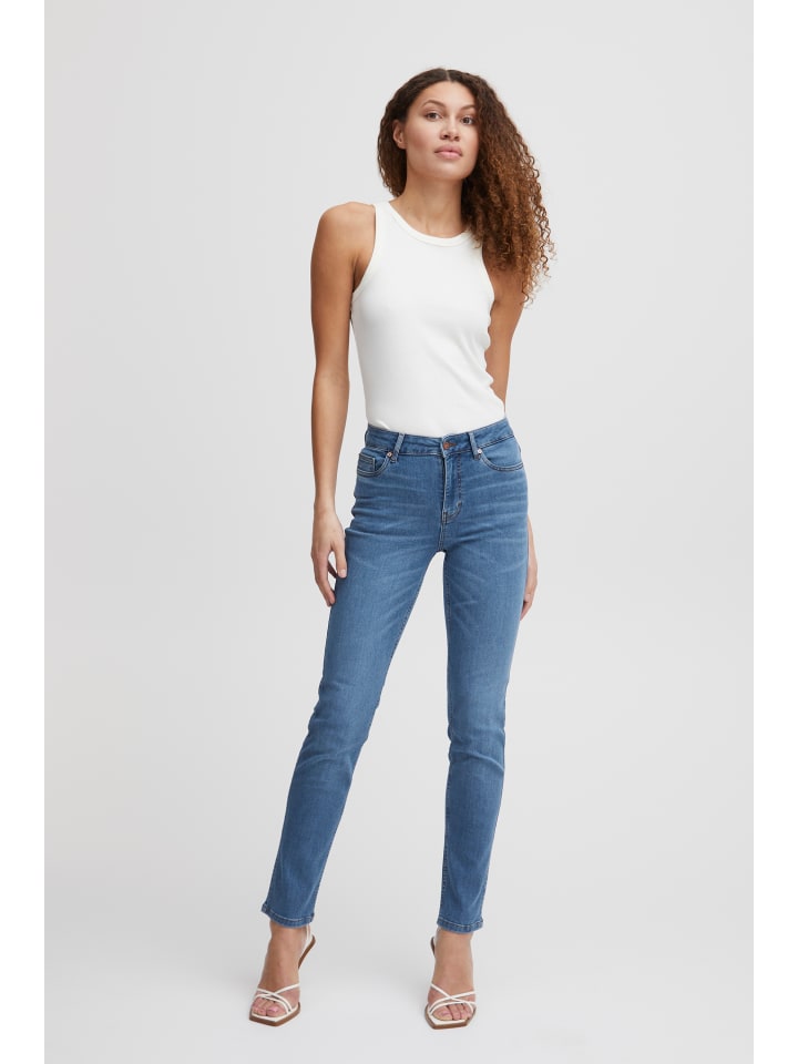 Джинсы скинни PZEMMA из средне-синего денима Pulz
Джинсы скинни PZEMMA из средне-синего денима Pulz